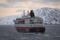 MS NORDLYS vor Havøysund, März 2016