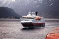 MS Nordkapp am Hornelen