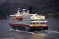 MS Nordkapp am Hornelen
